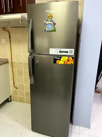 ثلاجة
