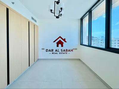 One Month Free | Specious Apartment | Wardrobes | Balcony!