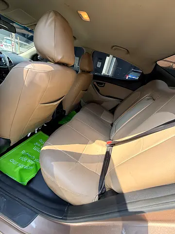 2015 Hyundai ELANTRA — фото 6