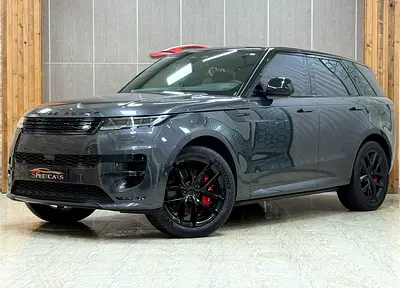 Range Rover Sport HSE Dynamic P530 / Full Option / 5 Years Al Tayer Warranty