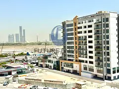 LUXURIOUS 3BHK APARTMENT | PRIME LOCATION | GYM POOL PARKING