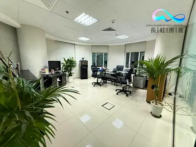 Brand New Furnished Office | Vacant | Unique Design
