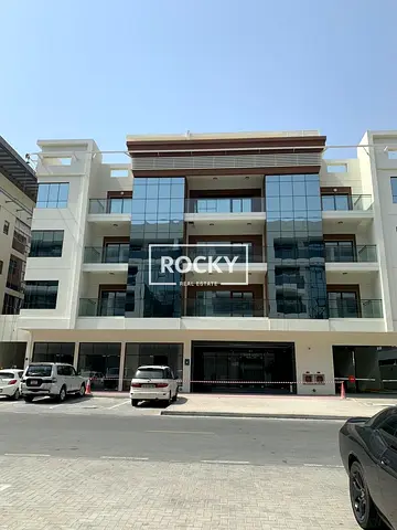 2 B/R with Balcony | Pool & Gym