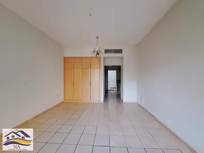 STUDIO IN ABU SHAGARA NEAR PARK SPLIT AC SEPARATE KITCHEN LAST UNIT