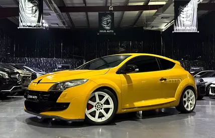 2011 Renault Megane RS | Renault Sport | 2.0L Turbo | 6 - Speed Manual