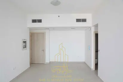 Modern 1BR Apartment in Aisha Tower | Al Jaddaf | Steps from Metro & Full Amenities