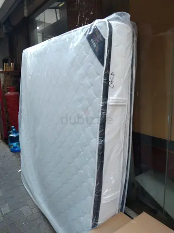 180x200cm mattress with top foam King size. All times delivery available
