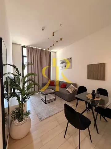 Spacious 1BR | Vacant | Balcony | Binghatti Luna, JVC