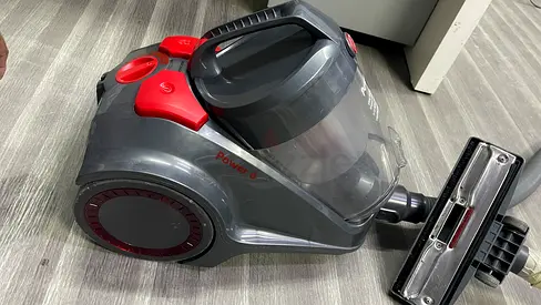 Hoover Power 6 Cyclonic Vacuum Cleaner 2200W Good Condition