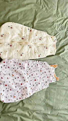 Baby sleeping bags (2pcs)