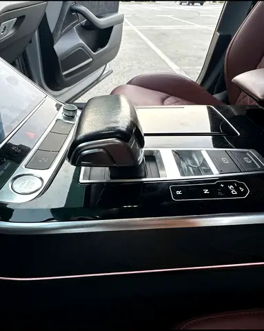 2018 AUDI A8 — фото 5