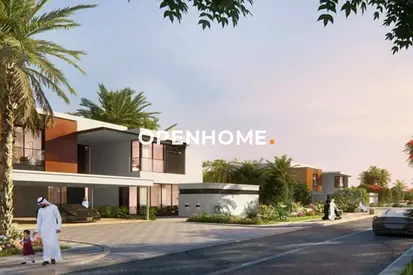 Luxurious Living | 5BR Standard Warm | Double Row Corner