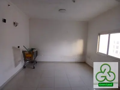 BIG STUDIO AVAILABLE 15K FAMILY BULDING CENTRAL AC GAS
