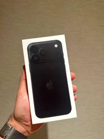 Apple iPhone 18 Pro Max - Black 512