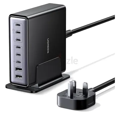 UGREEN 200W 8-Port GaN Desktop Fast Charger Station (UK Plug)