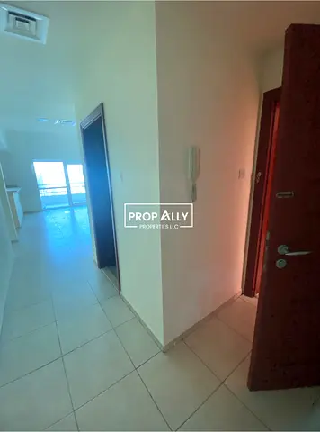 Spacious 2bhk + Balcony | Parking available | Gym | Pool | Sauna