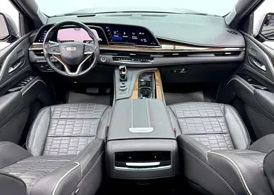 صورة مصغرة 13 لـ 2024 Cadillac ESCALADE