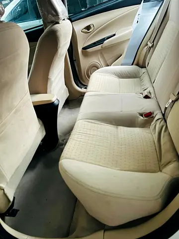 2019 Toyota YARIS 照片 4
