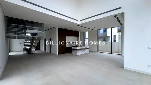 Motivated Seller | Huge Plot | Single Row | Vacant