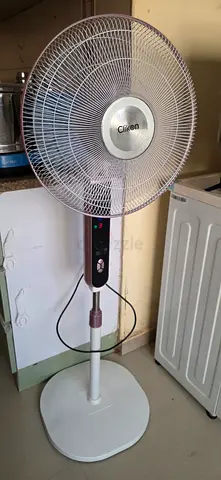 Clikon White Pedestal Fan - Good Working Condition
