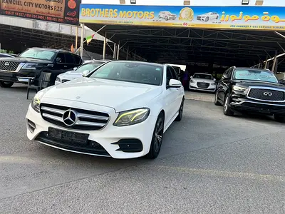 2017 Mercedes-Benz E-Class E 300 GCC Specs - Excellent Condition