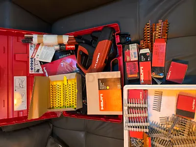 Hilti DX 5 Powder-Actuated Tool (Brand New) + Magazine, Shots & Nails Bundle