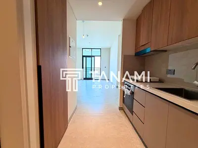 Unfurnished Studio | Balcony | City View