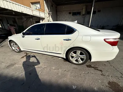 2007 Lexus LS 460 - American Specs - Excellent Condition