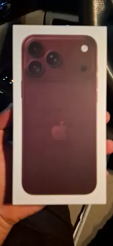 iPhone promax 18 256 burgundy