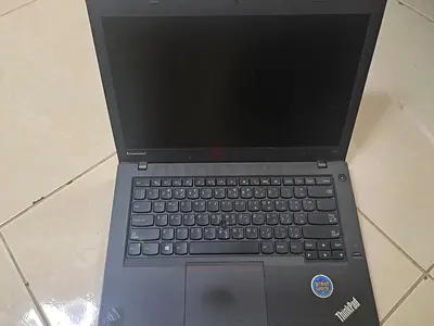 لابتوب Lenovo ThinkPad T440 مستعمل نظيف للبيع