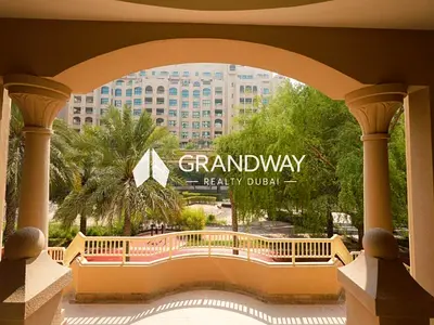 BEST DEAL l BEACH ACCESS l PREMIUM LOCATION