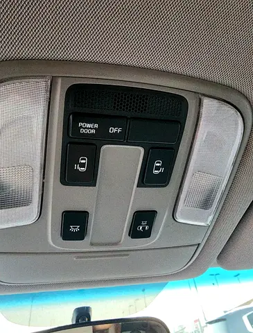 صورة 5 لـ 2015 KIA SEDONA