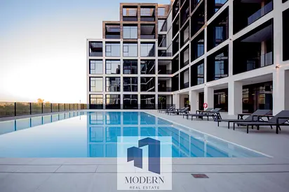 SIGNATURE LUXURY | TELAL 25 | EXPANSIVE TERRACES & WORLD-CLASS AMENITIES