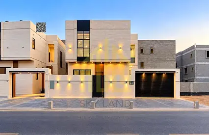 Luxury villa in a prime location; all-inclusive; price negotiable.