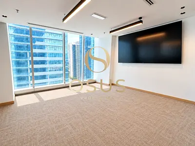 Vacant | Spacious Office | Prime Location