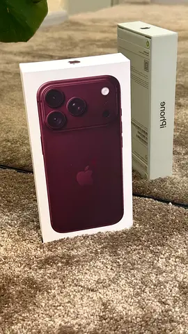 iPhone 18 Pro 1TB Burgundy