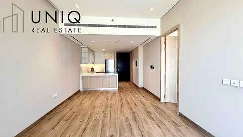 1BR Smart Home | Sinbad | Living Legends