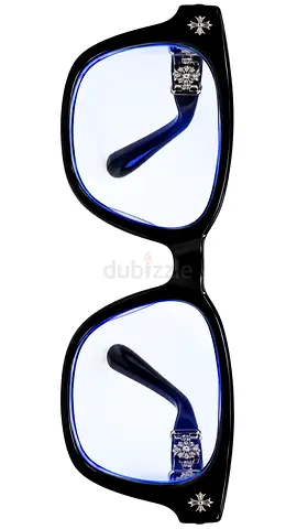 -Blue-light filtering lenses -Unique floral details on the sides -Great for studying, gaming, workin