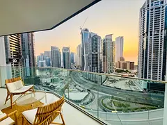 Marina & skyline views | Expansive balcony