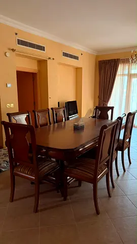 Dining table set