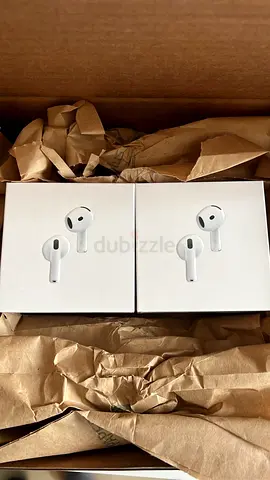 AirPods 5 (2026) w/ Wireless Charing Case