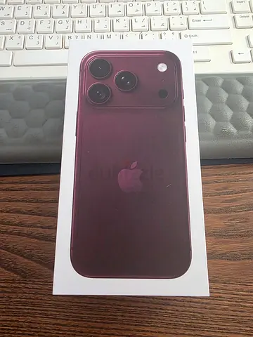 iPhone 18 Pro Max 512 GB (Burgundy) - AED 7,000 Brand New in Box