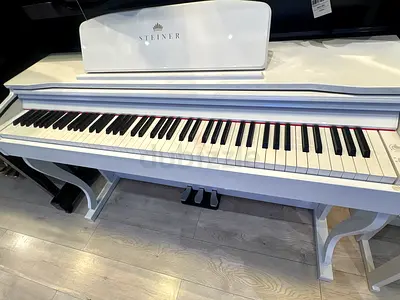 Brand new Steiner DP-850W