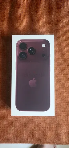 Iphone 18 Pro - Burgandy 512 GB - Apple