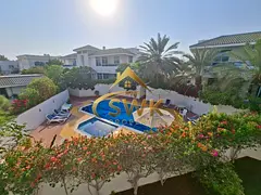 Stunning 5-Bed Villa with Maid's Room in Umm Suqeim 1