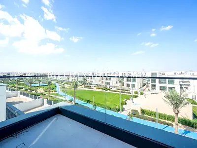 EXCLUSIVE | NEGOTIABLE | BEST LOCATION