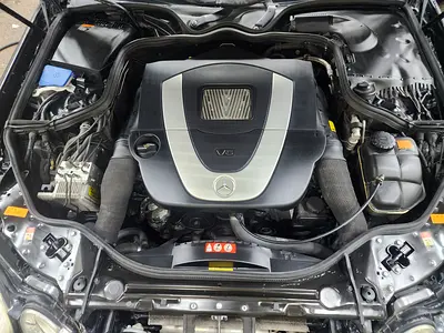 2005 Mercedes-BENZ E-CLASS photo 9