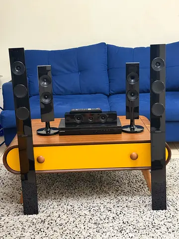 Samsung 5.1 Home Theater Speaker System with Subwoofer and AVR (Good Condition)