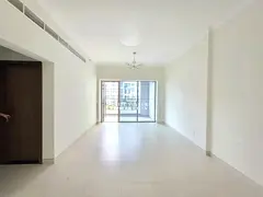 ELEGANT | CLOSED KITCHEN | PRIME LOCATION