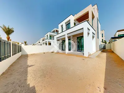 Brand new | Backing park | View today!
